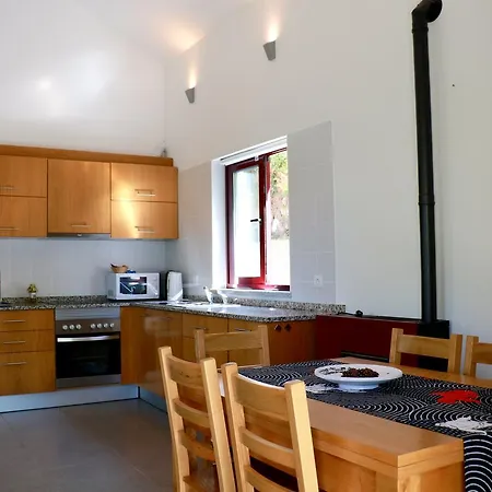 Quinta Cegonhas Guest house